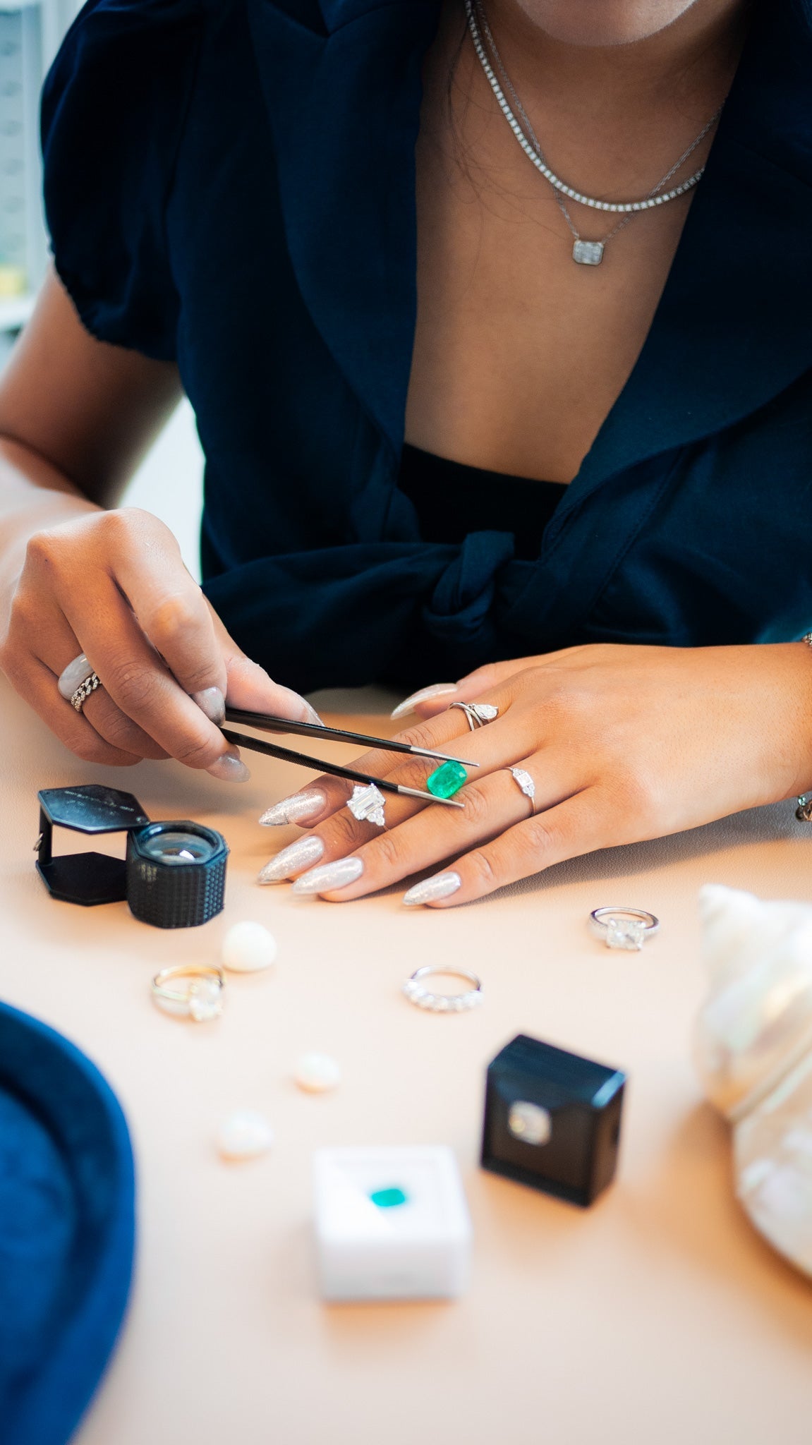 Private Jeweler vs. Brick and Mortar Jewelry Stores
