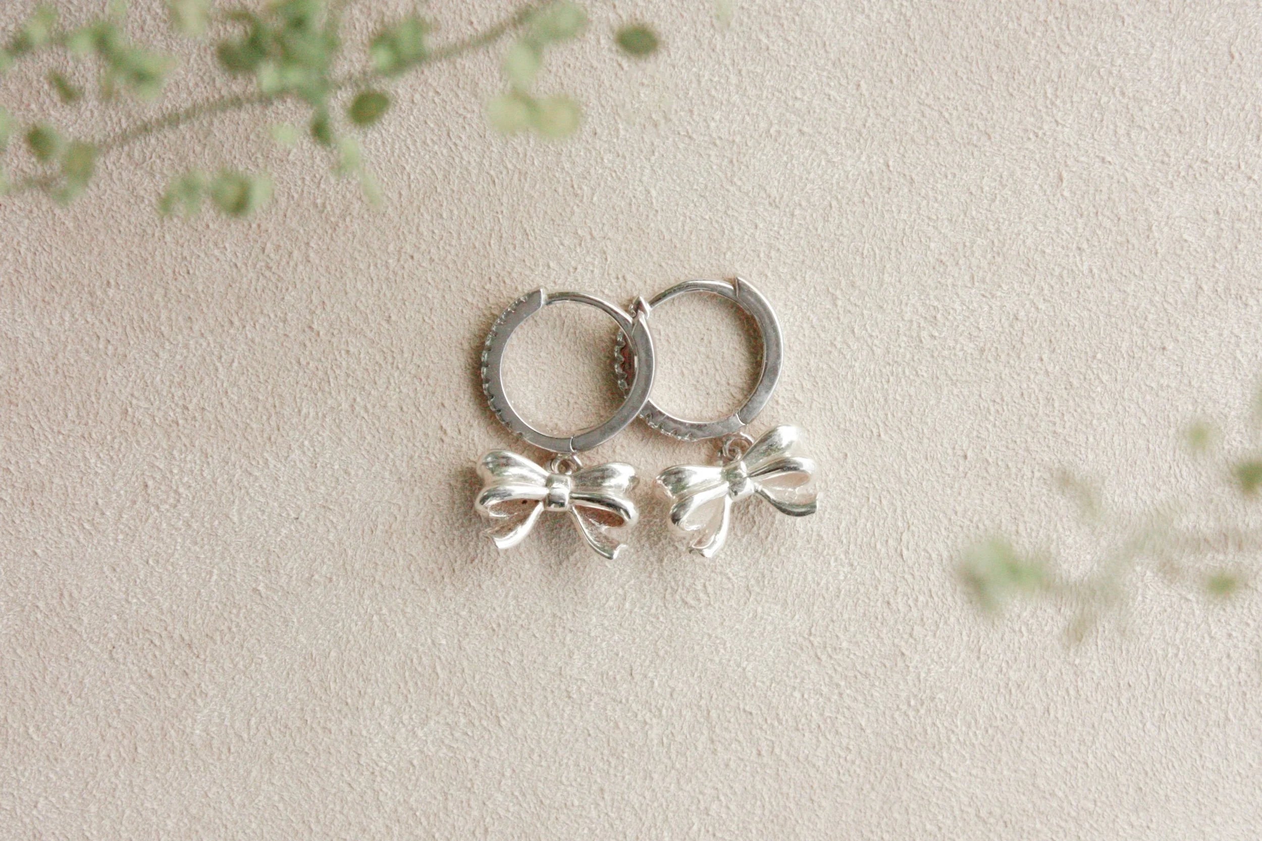 No. 10: Ribbon Cz Huggies