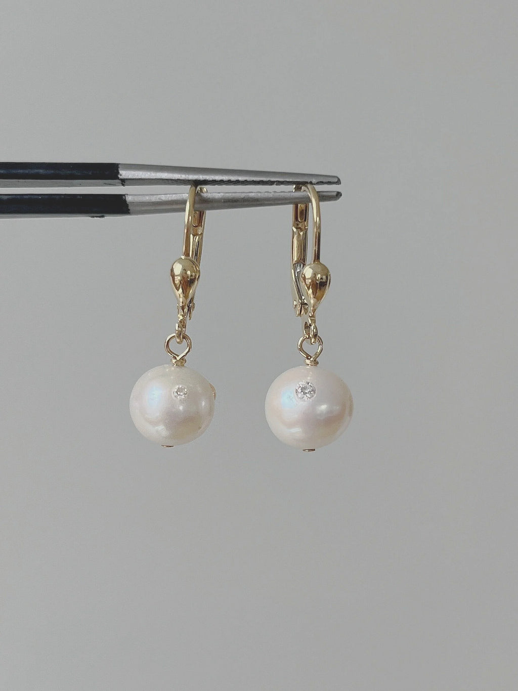 Little Pearl Drop Earring