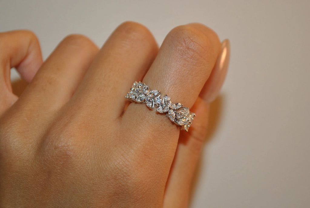 Flower Eternity Band