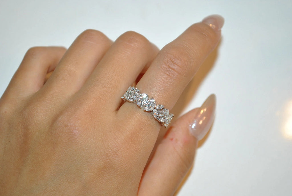 Flower Eternity Band