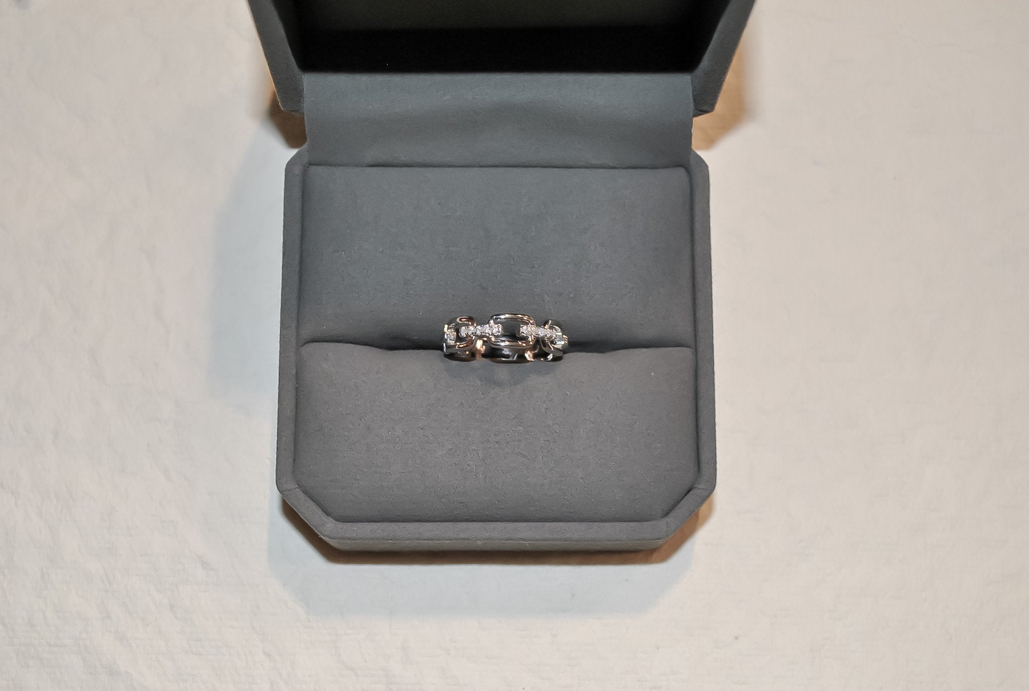 Link Ring