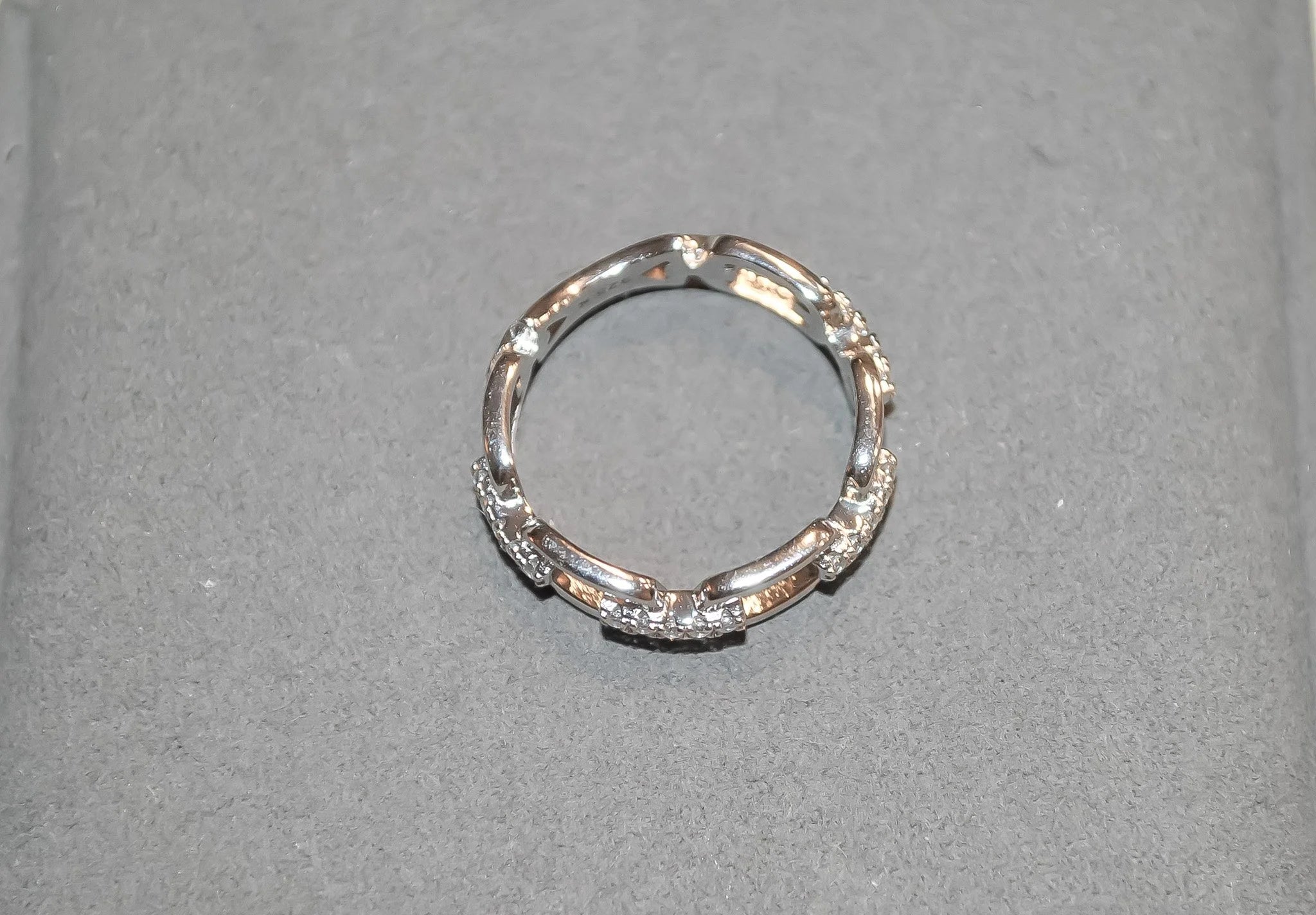 Link Ring