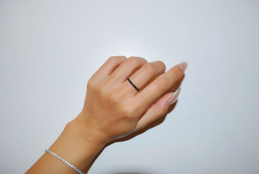 Noir Ring