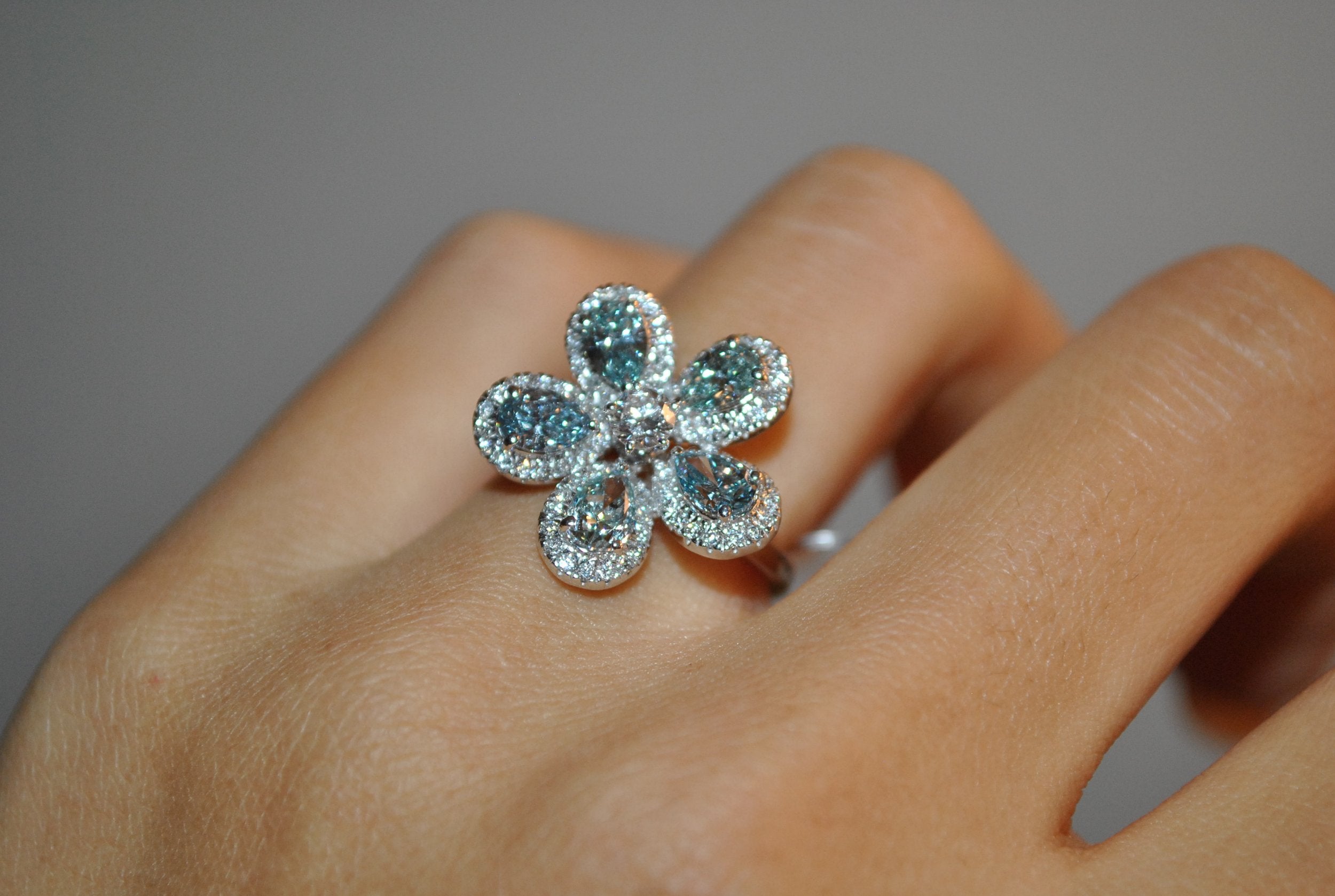Baby Green Flower Design Ring