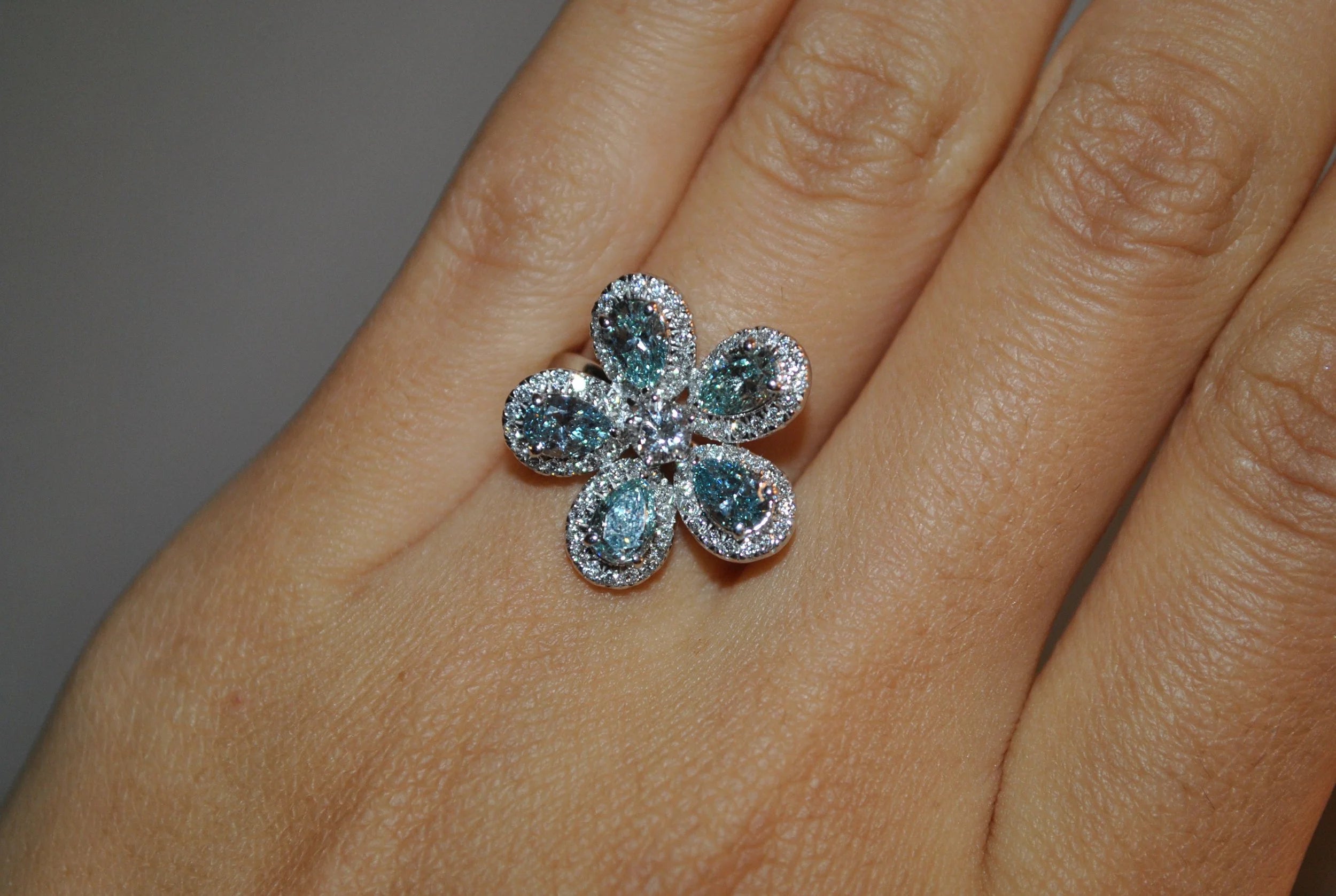 Baby Green Flower Design Ring