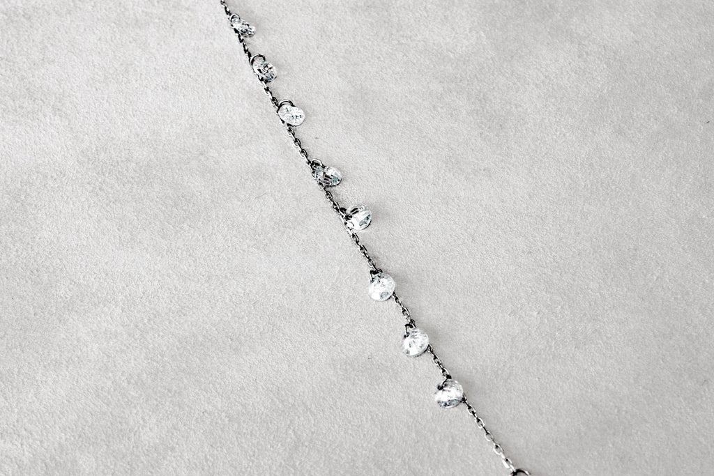 Rose-cut Hand Chain