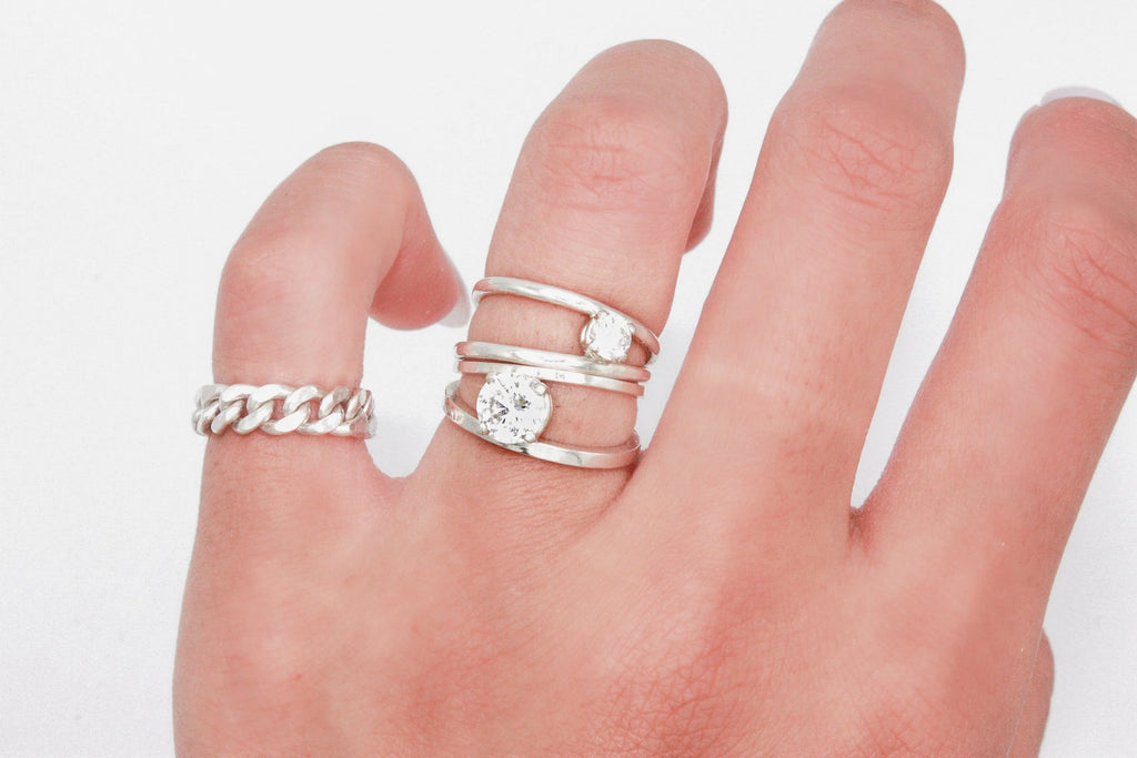 V Ring