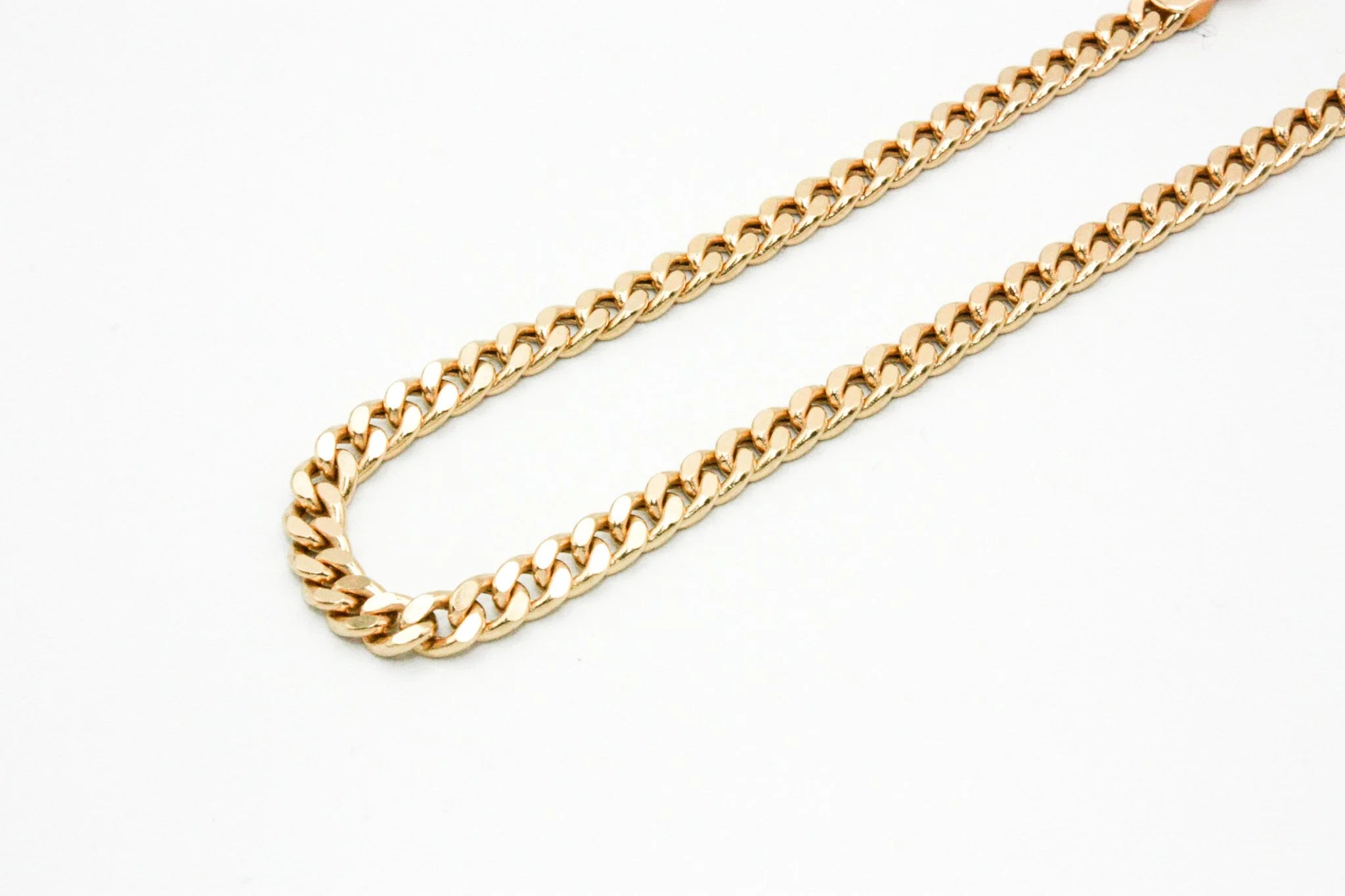 Faceted Curb Chain Necklace