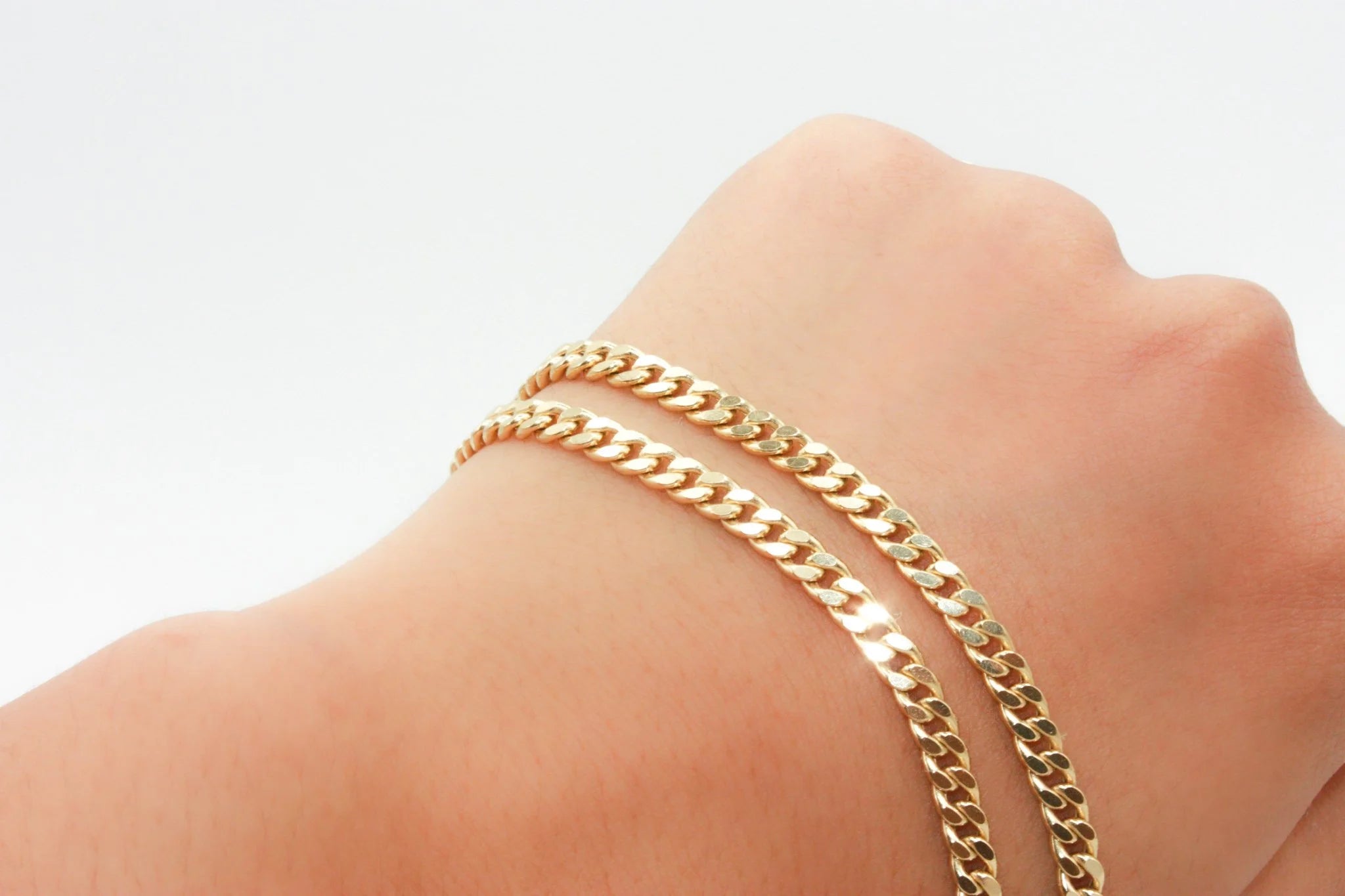 Faceted Curb Chain Necklace