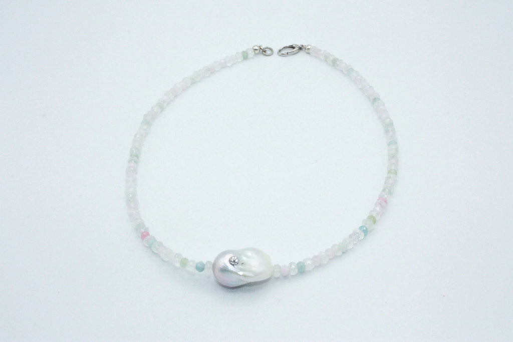Pastel Baroque Pearl Chocker