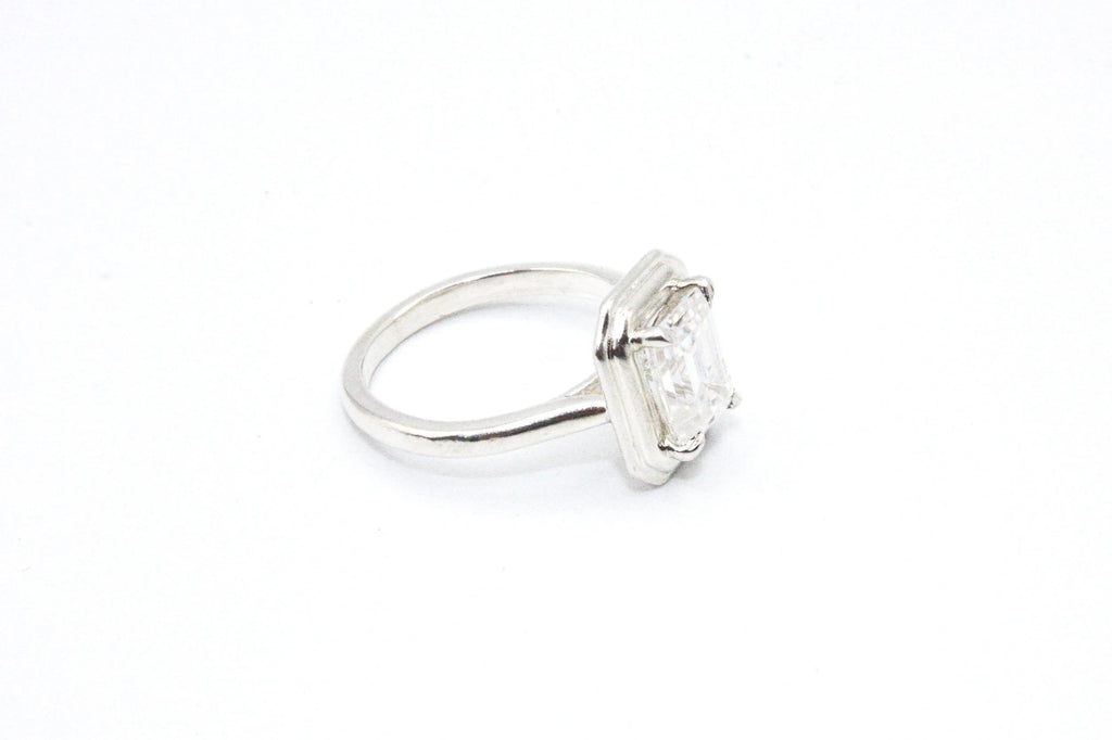 Emerald Frame Ring