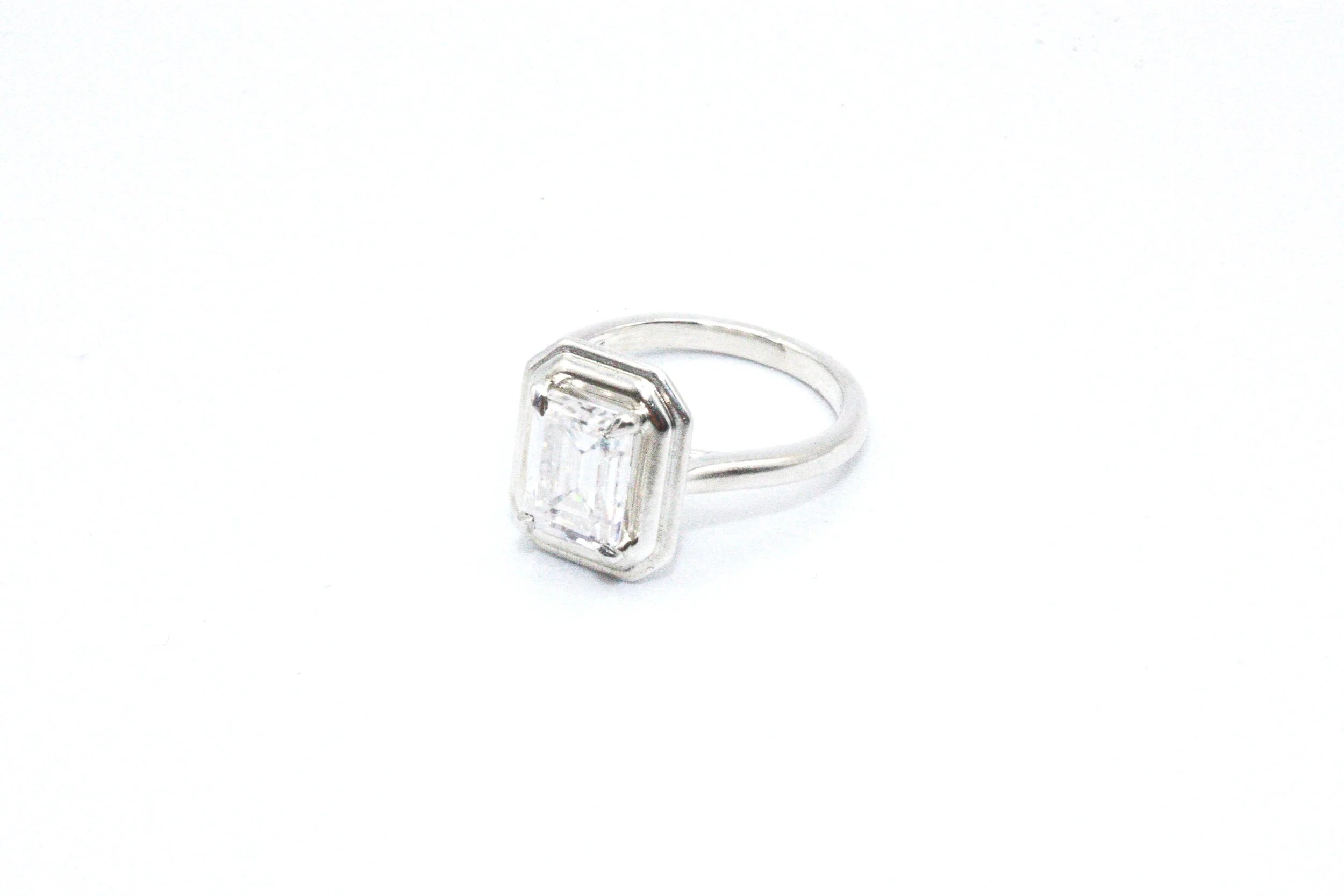 Emerald Frame Ring