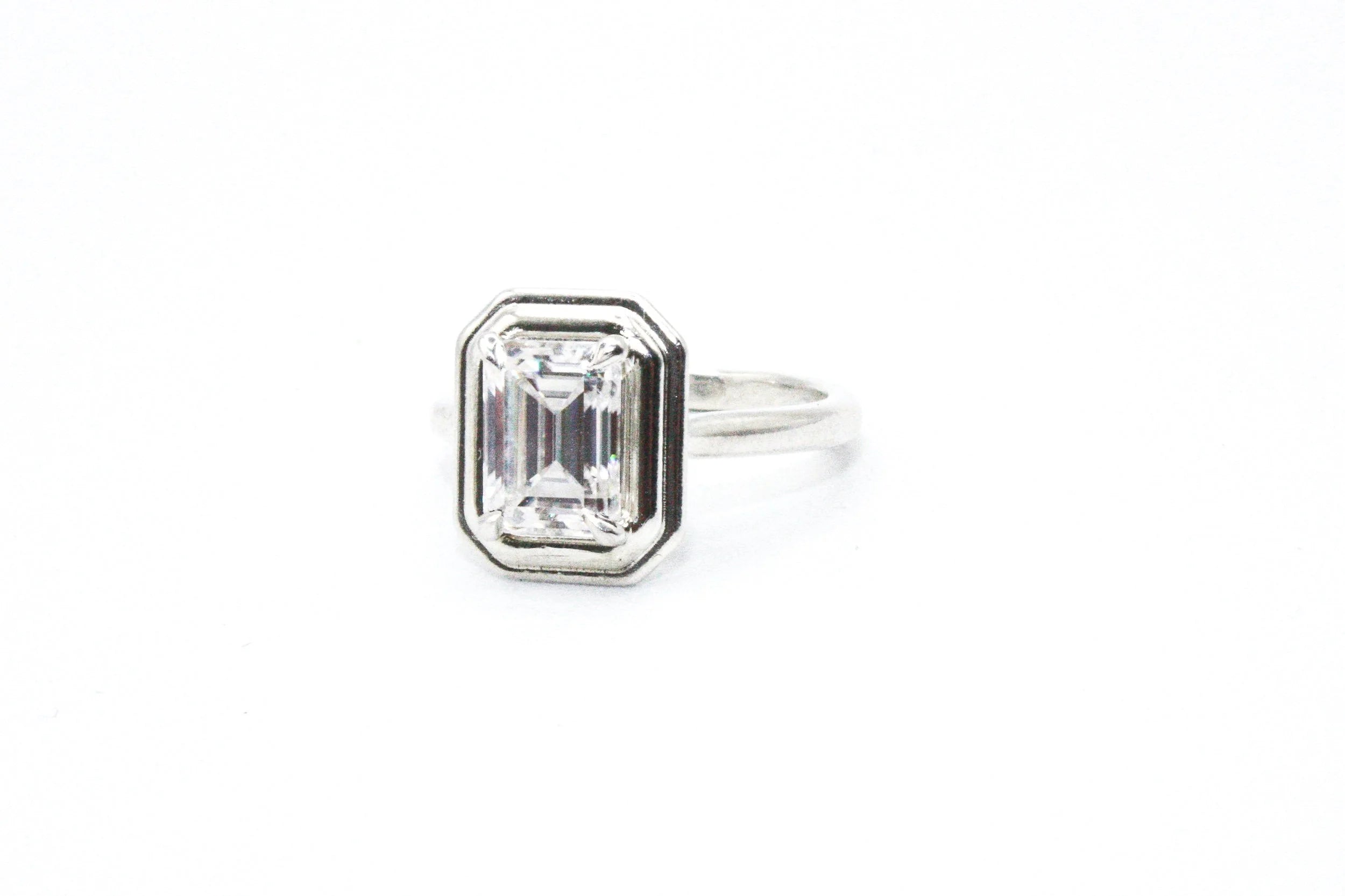 Emerald Frame Ring