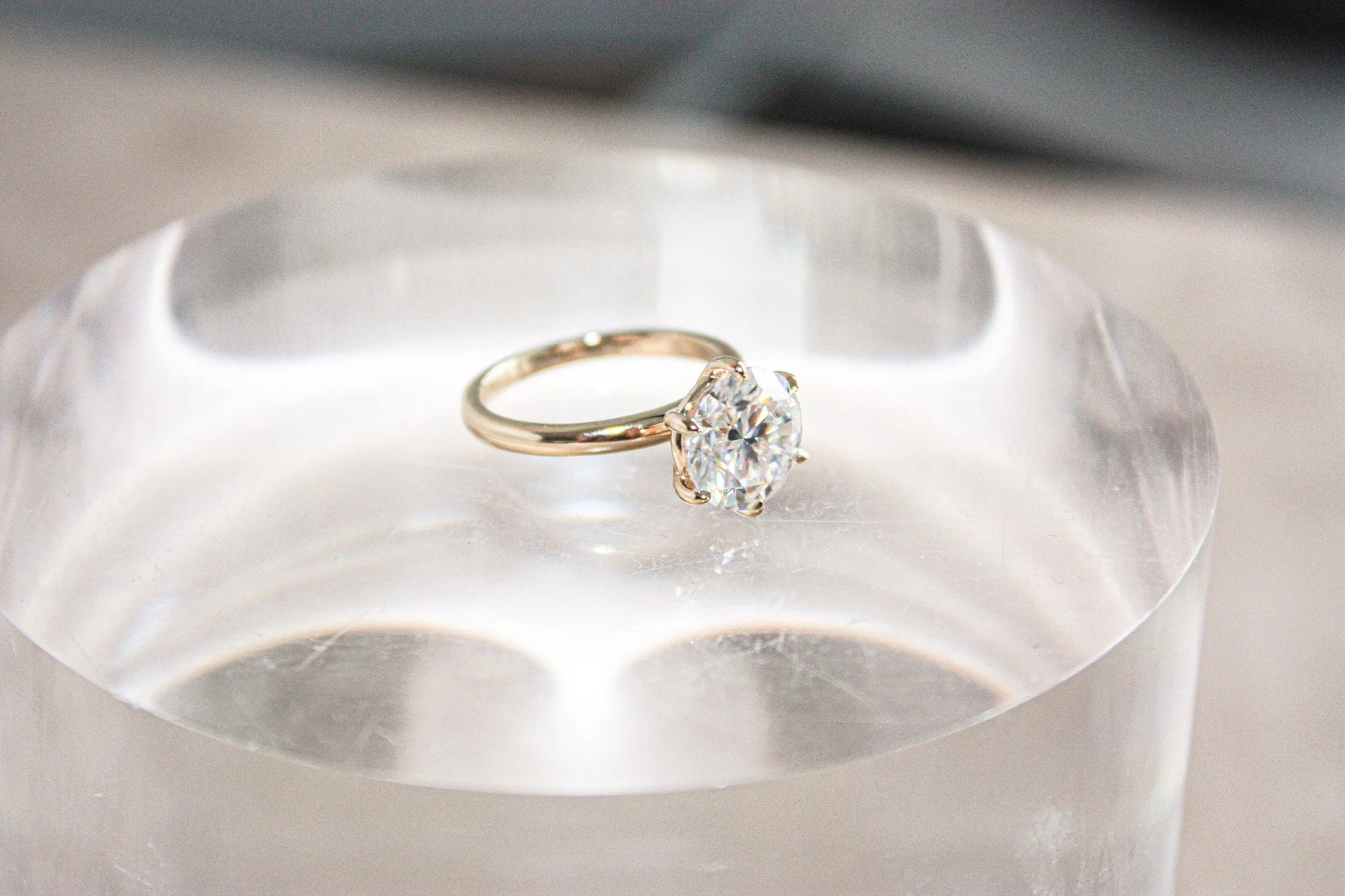 The Perfect Round Solitaire