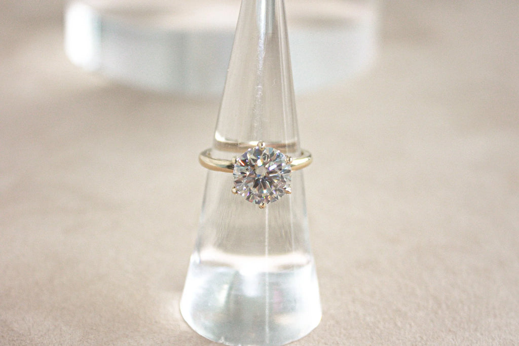 The Perfect Round Solitaire