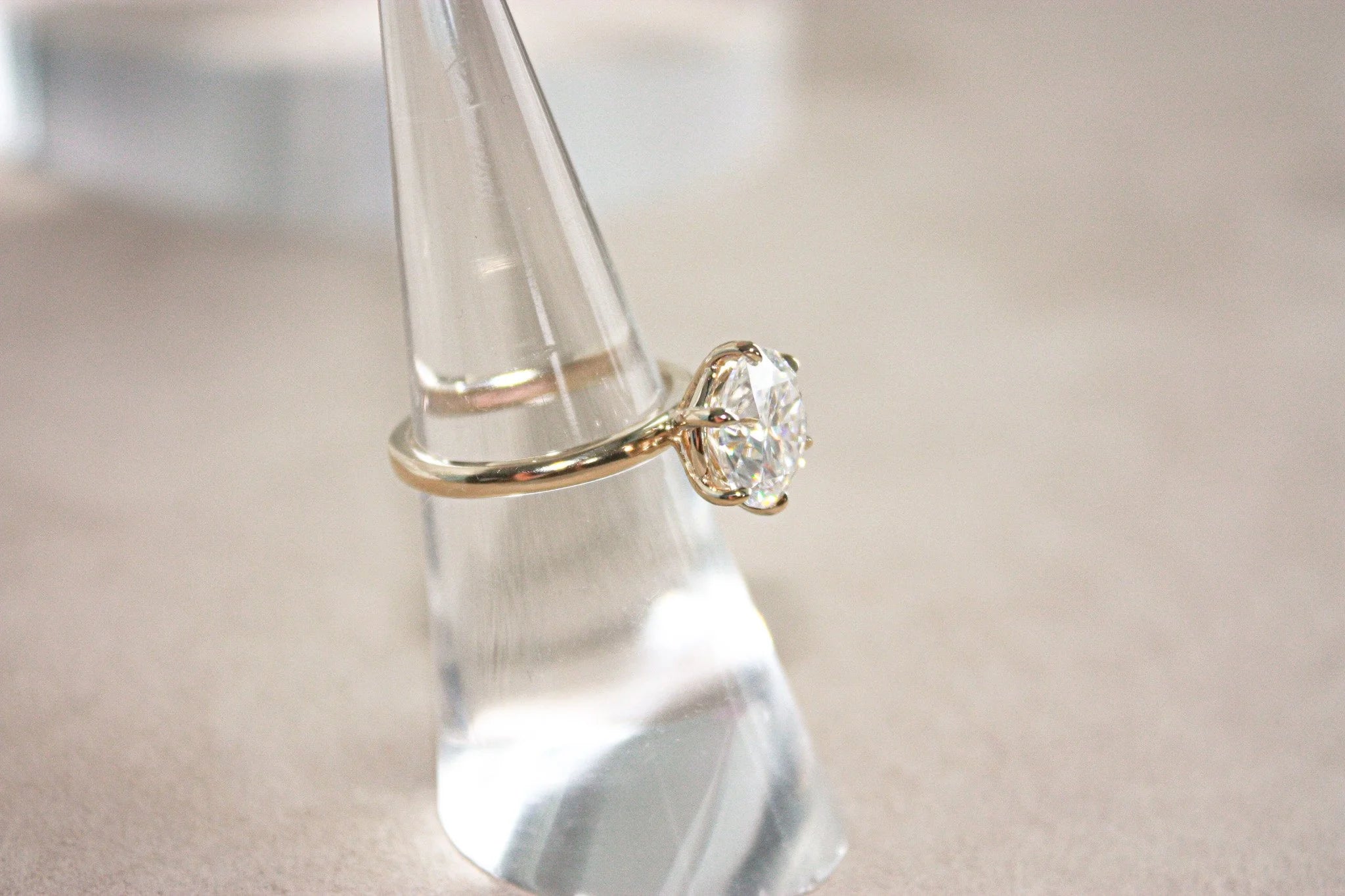 The Perfect Round Solitaire
