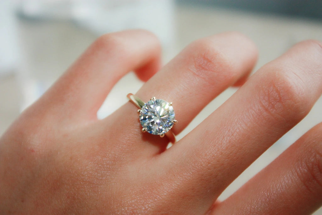 The Perfect Round Solitaire