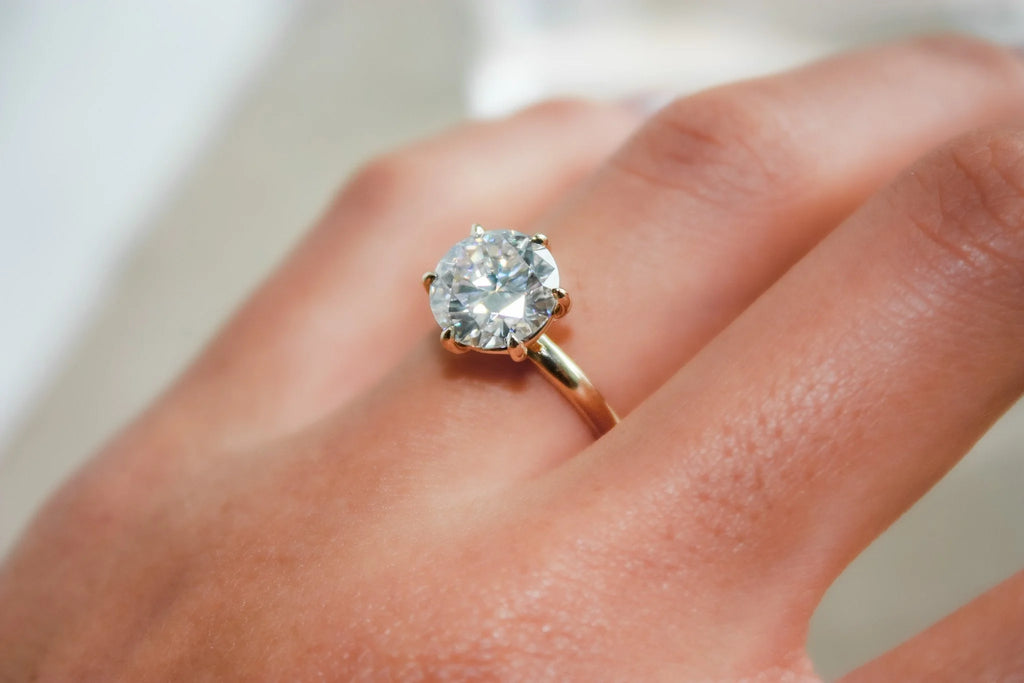 The Perfect Round Solitaire