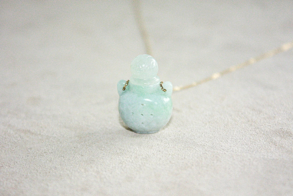 Perfume Bottle Jade Necklace