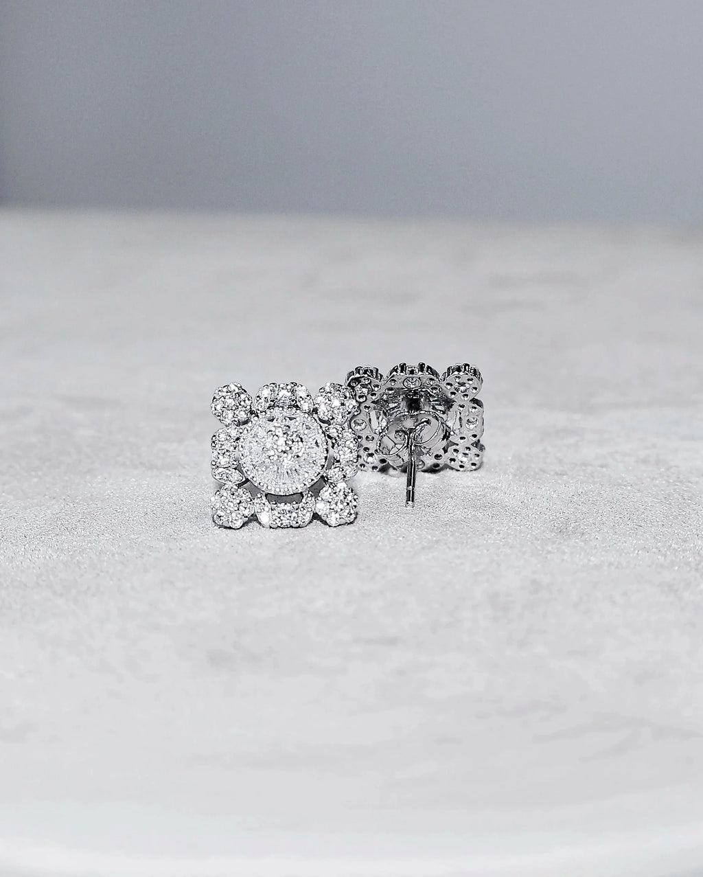 Fleur Halo Stud Earrings