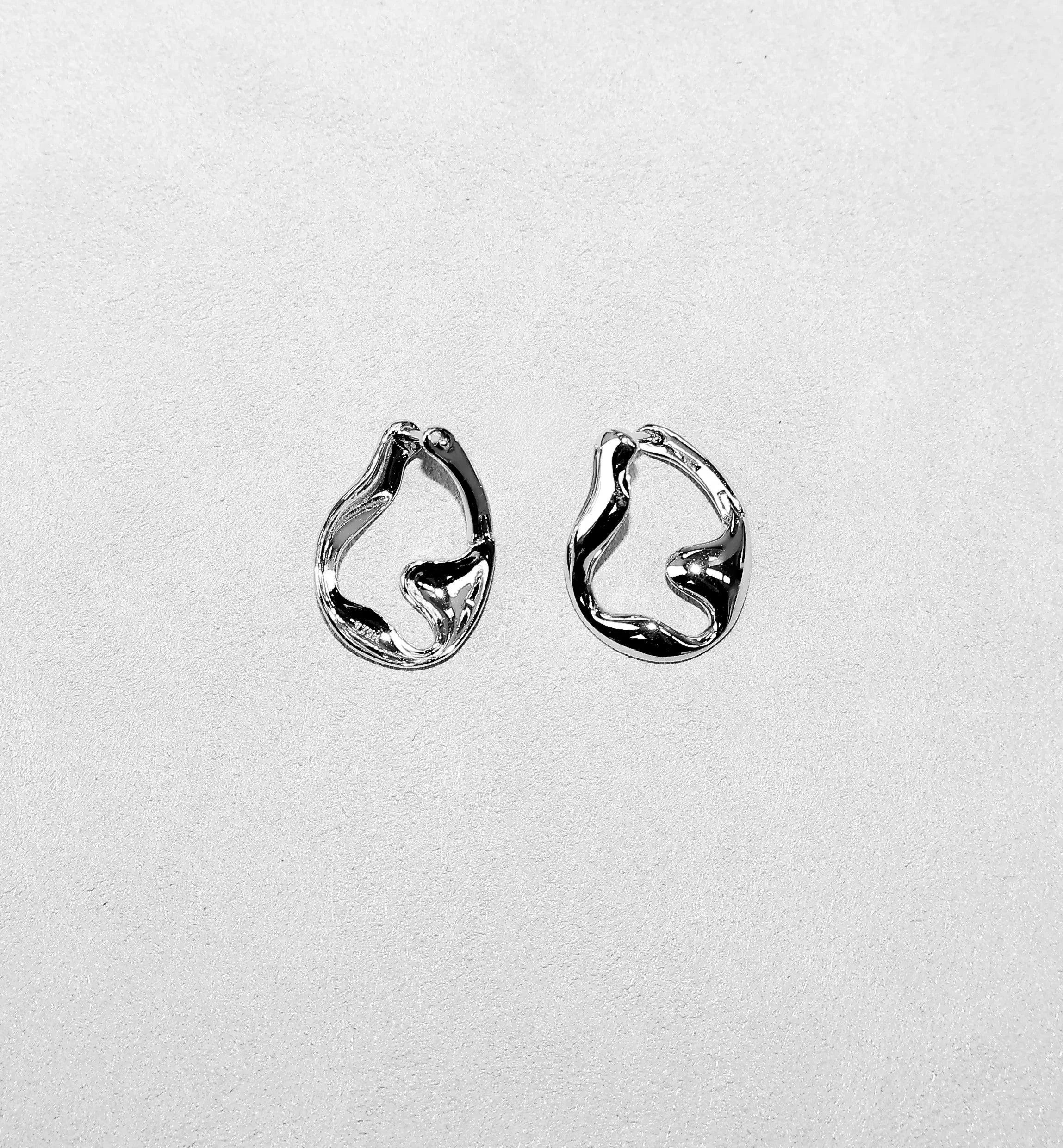 Molten Tide Hoops