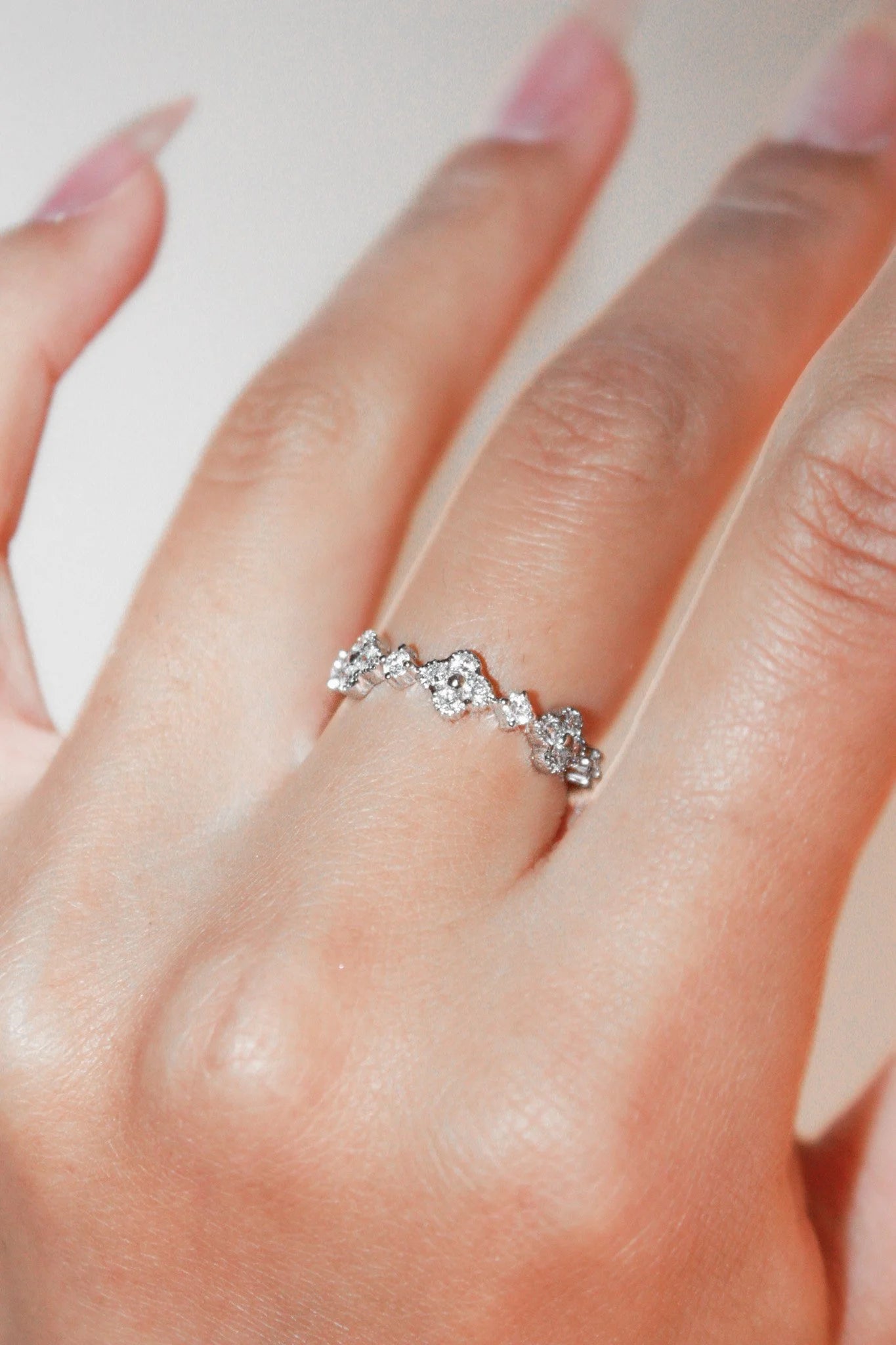 Round and Clover Diamond Ring