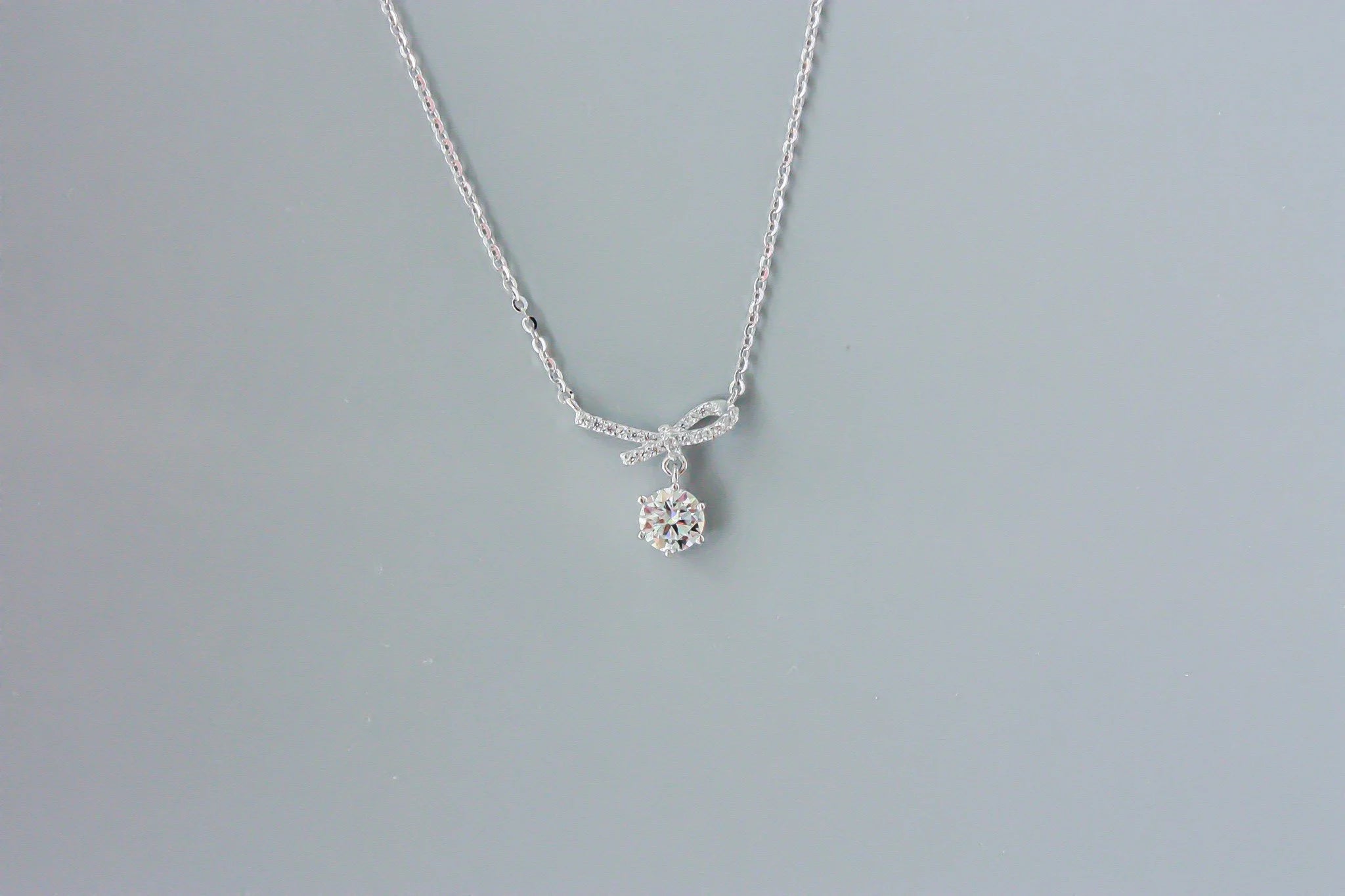 Ribbon Moissanite Necklace
