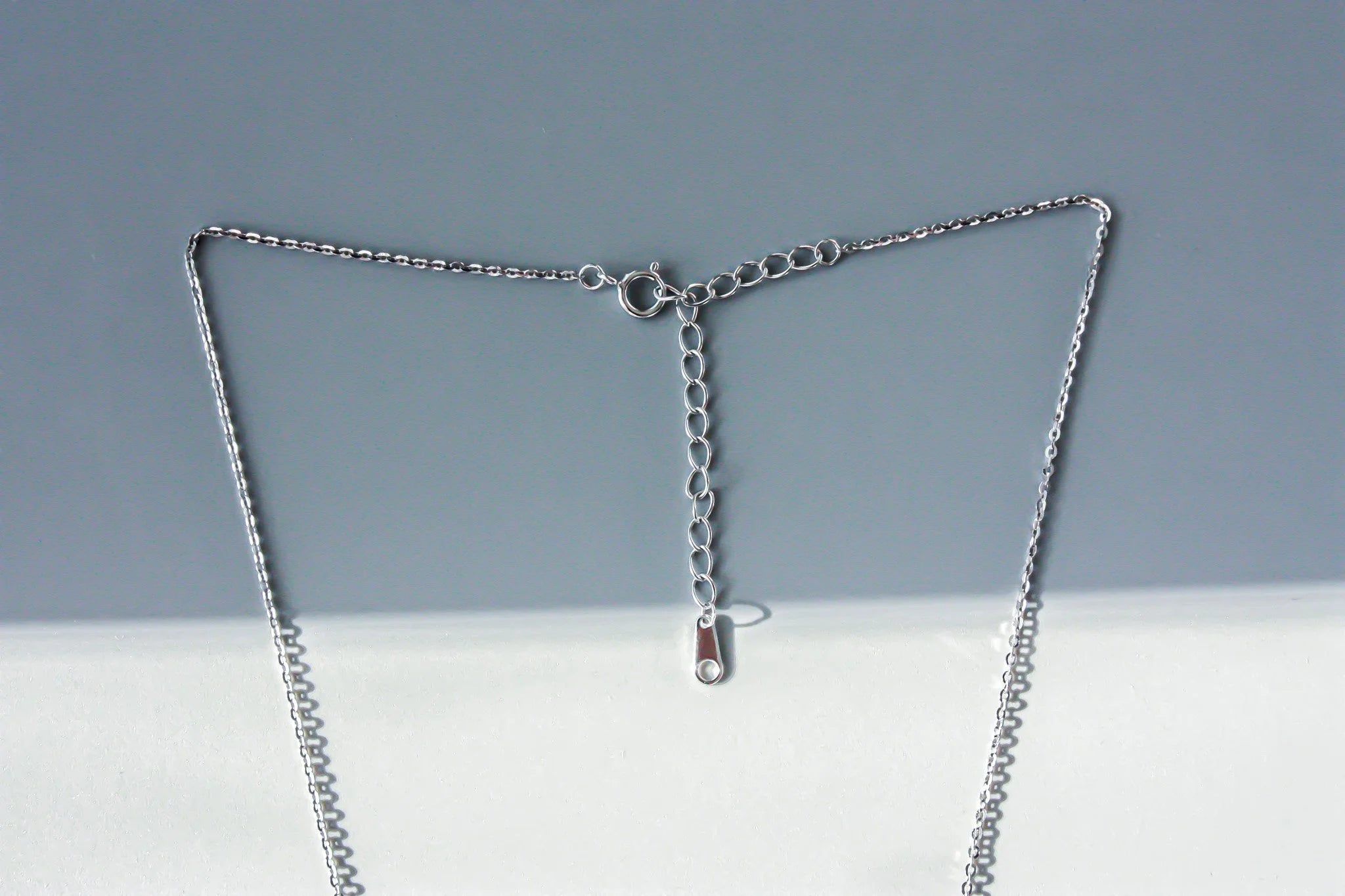 Ribbon Necklace