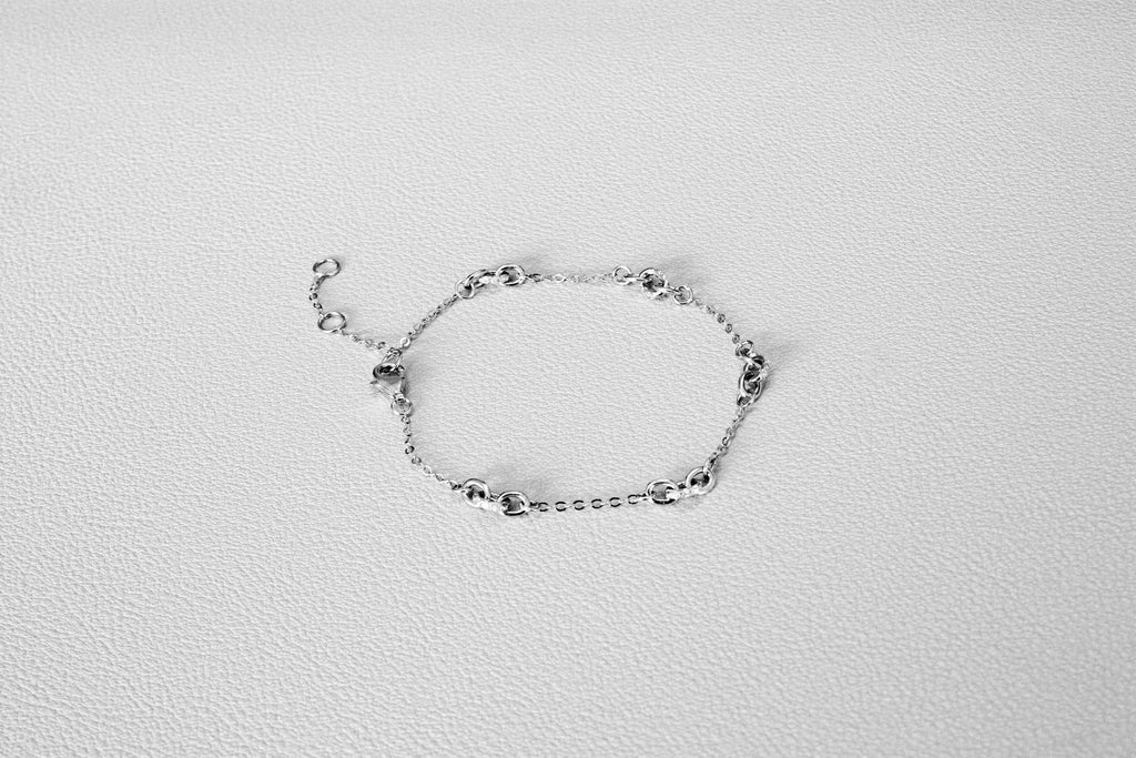 Marina Mini Link Chain Bracelet