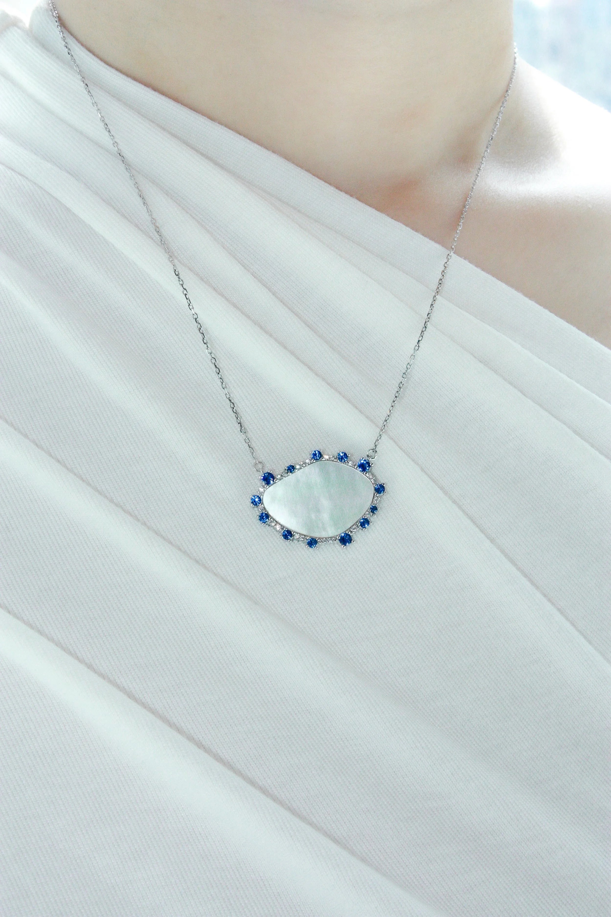 Mother-of-Pearl Slab Necklace