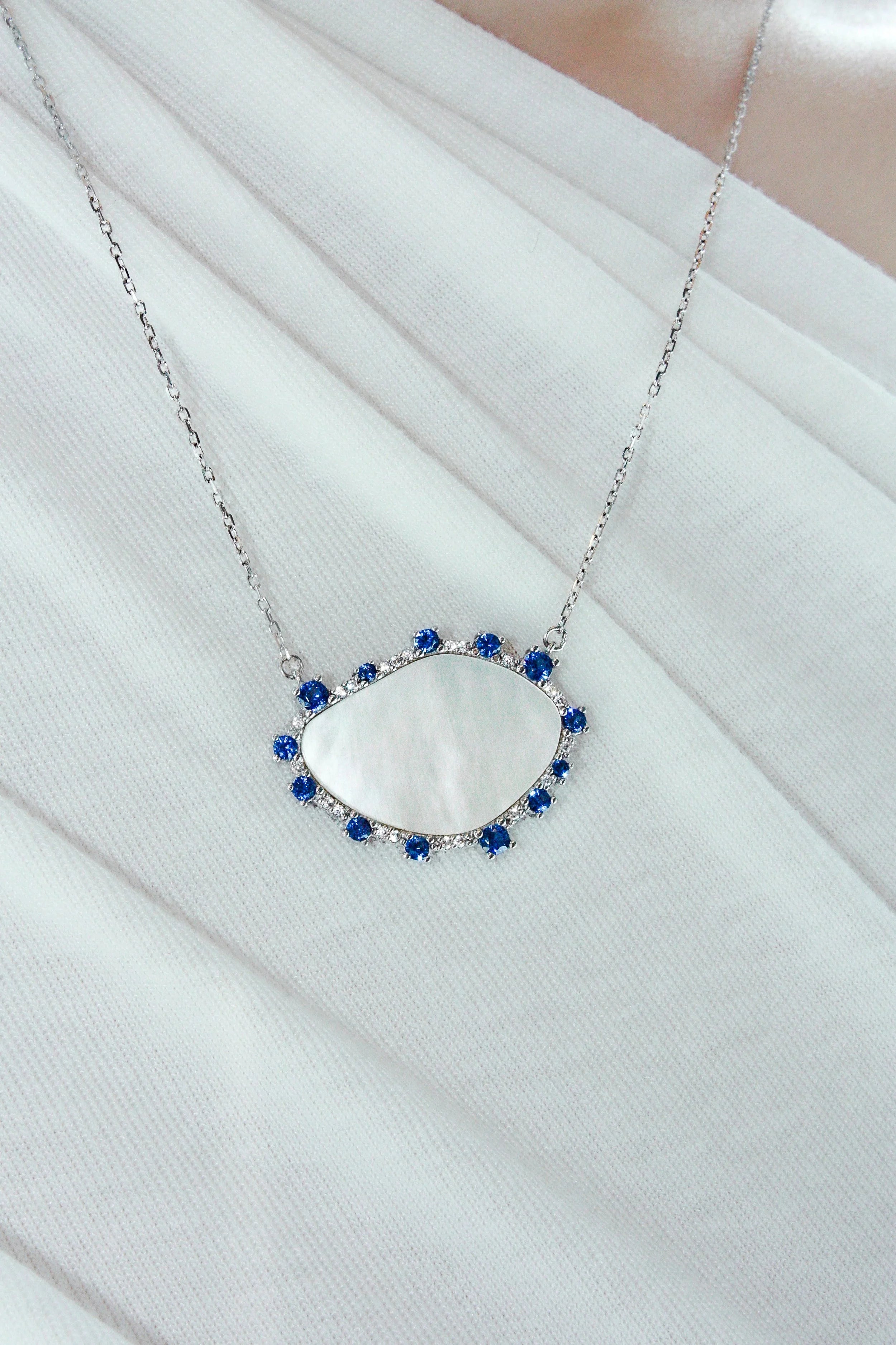 Mother-of-Pearl Slab Necklace